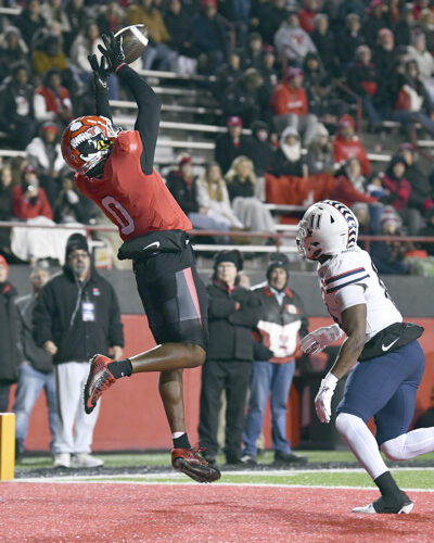 Oliver enters YSU record books with 26th receiving touchdown